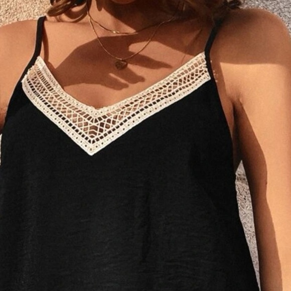 LACE V NECK TANK TOP BLACK - Picture 4 of 4